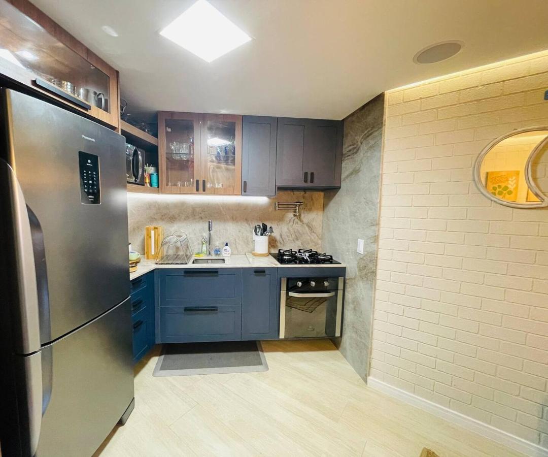 Flat Luxuoso Alto Padrao Frente Mar Com 2 Suites No Iate Plaza Форталеза Экстерьер фото
